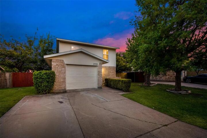 Property Photo: 2436 Dancy Drive N TX 76131