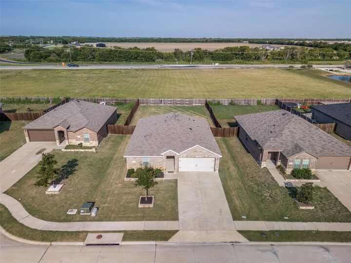 Property Photo:  1506 Buckaroo Lane  TX 75189 