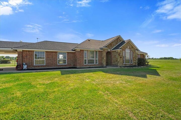 Property Photo: 3411 Fm 636 TX 75144