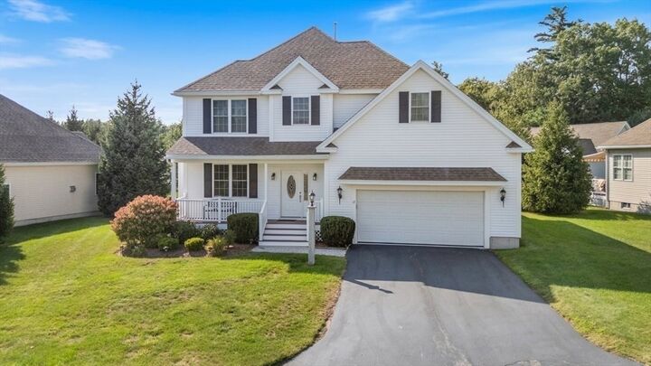Property Photo: 17 Stone Castle Dr 17 MA 01844