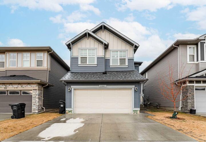 156 Savanna Drive NE — photo 1