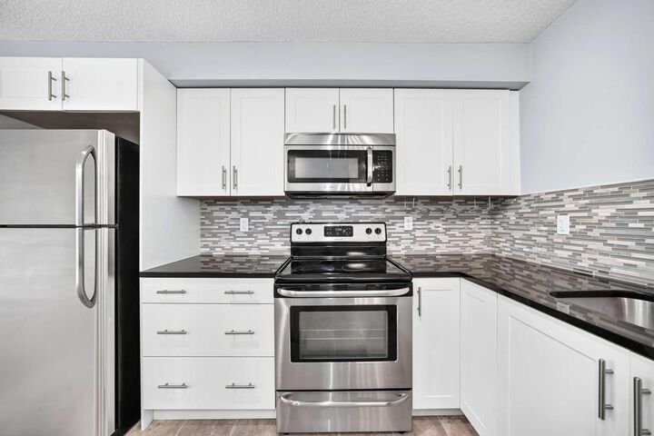 Property Photo: 755 Copperpond Boulevard SE 5315 AB T2Z 4R2