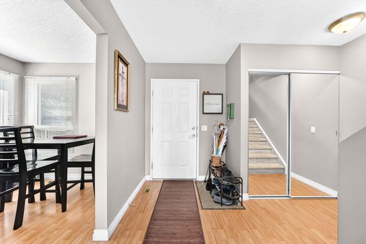 Property Photo:  2003 Signal Hill Green SW  AB T3H 2Y4 