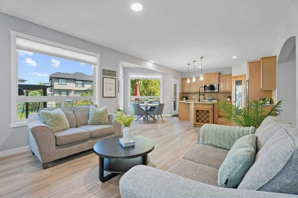 Property Photo: 100 Drake Landing Common AB T1S 2M7