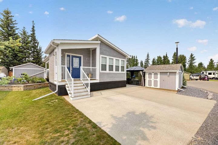 32351 Range Road 55 38 — photo 1