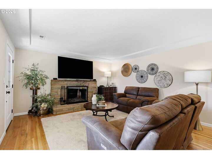 Property Photo: 4109 NW Olive St WA 98660