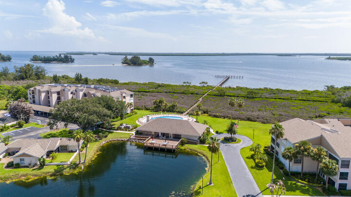 Property Photo:  6165 S Mirror Lake Drive 106  FL 32958 