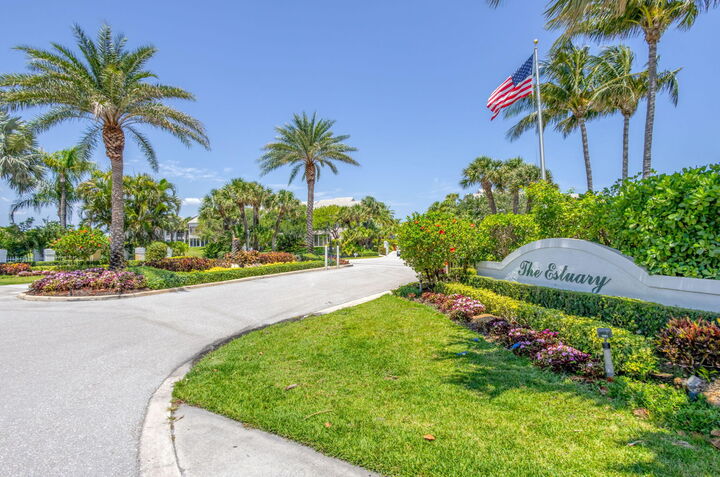 Property Photo: 4408 Fairway Drive N FL 33477