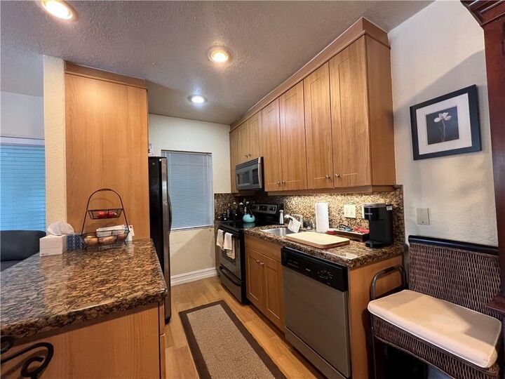 Property Photo: 1423 Holly Heights Drive 7 FL 33304