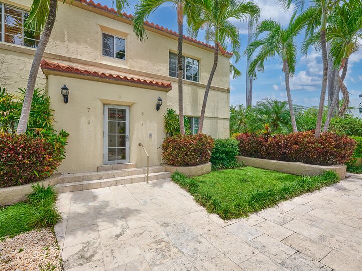 Property Photo:  1508 Pennsylvania Avenue 1B  FL 33139 