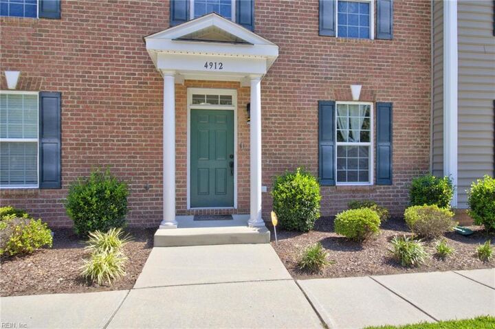 Property Photo:  4912 Limestone Ave 257  VA 23462 