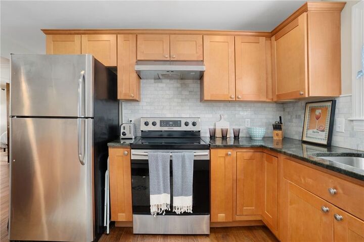 Property Photo:  70 Carroll Avenue 706  RI 02840 
