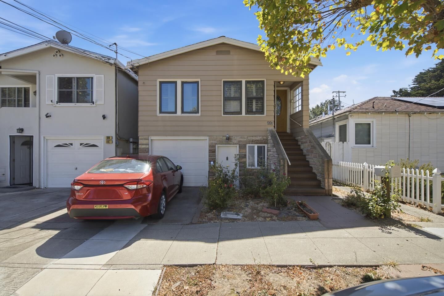 Property Photo: 991 Mills Avenue CA 94066
