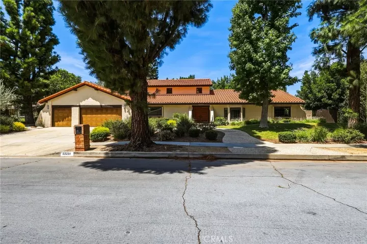 Property Photo:  22231 Romar Street  CA 91311 