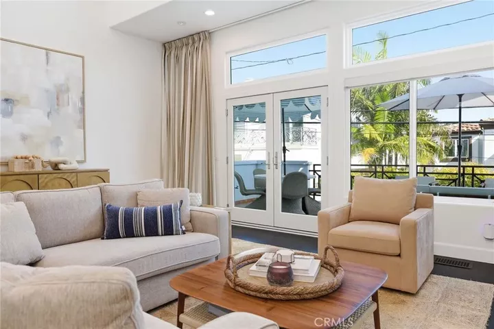 Property Photo:  720 Manhattan Beach Boulevard  CA 90266 