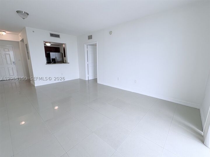 Property Photo: 2600 SW 27th Ave 1004 FL 33133