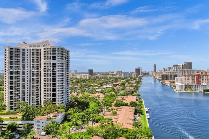 Property Photo:  21200 Point Place 403  FL 33180 