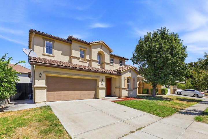 Property Photo: 2129 Bartram Run Way CA 95212