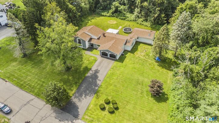 Property Photo: 30 Rolling Hills Drive CT 06451