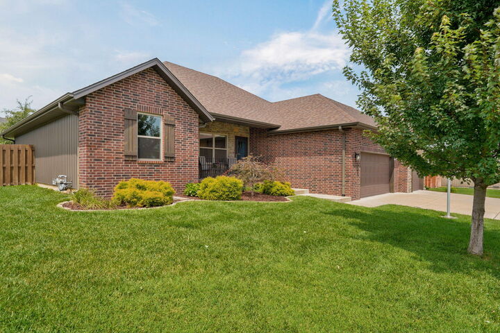 Property Photo: 4411 Florence Avenue MO 65721
