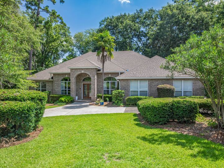 Property Photo: 2316 Cobb Drive FL 32312