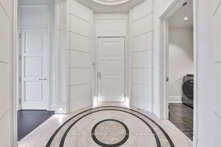 Property Photo: 300 Randall Road Ph5 ON L6J 0G2