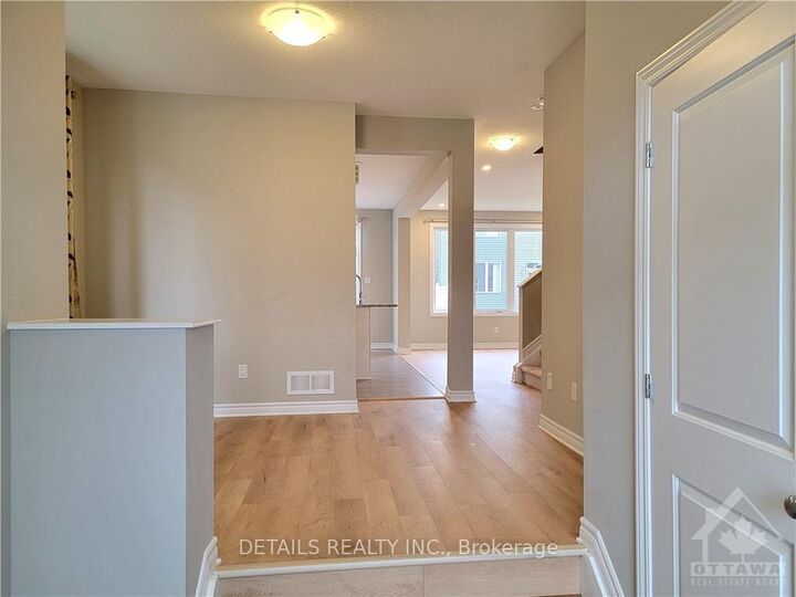 Property Photo: 251 Saddleback Crescent ON K2T 0K8