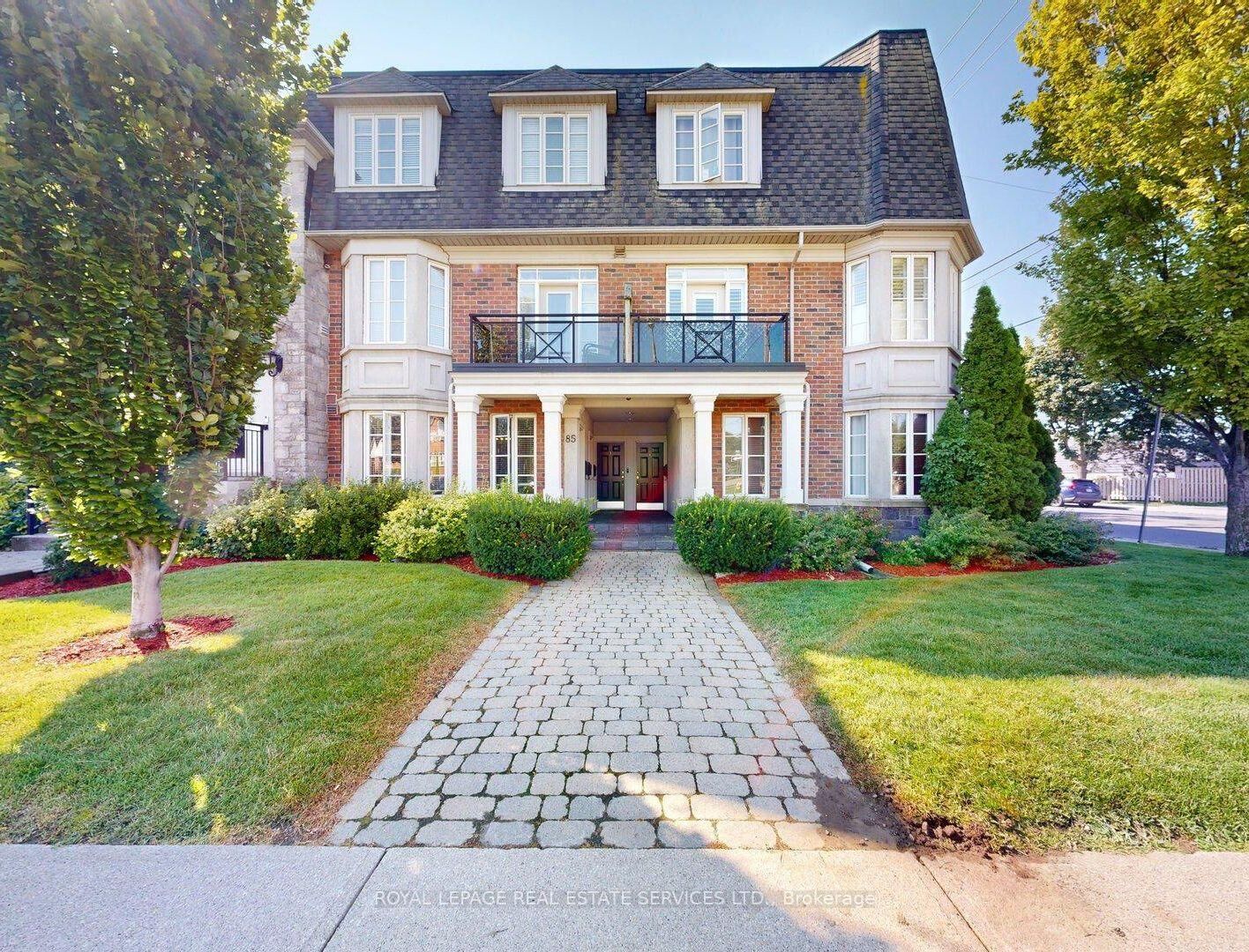 Property Photo:  85 Albani Street #3  ON M8V 1X3 