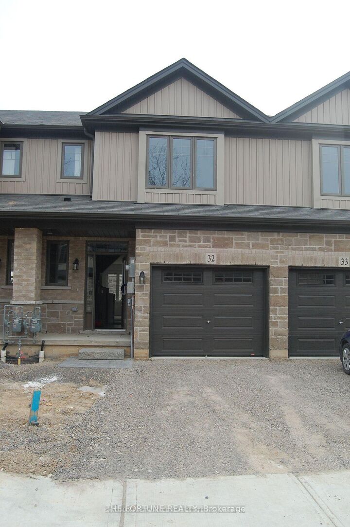Photo de la propriété:  1 Tom Brown Drive 32  ON N3L 0H8 