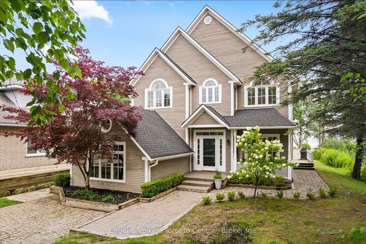 Property Photo: 63 Georgian Manor Drive ON L9Y 5P4