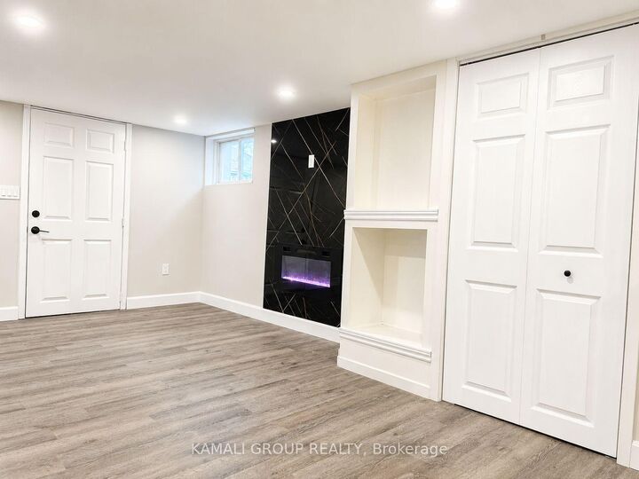 Property Photo:  112 Dorothy Street Bsmt  ON L3B 3V9 