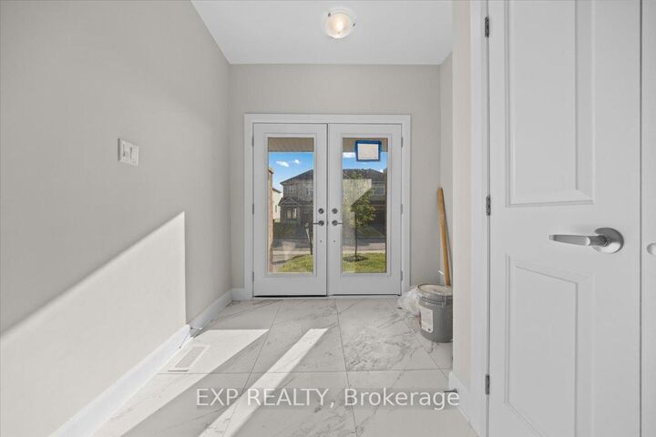 Property Photo: 70 Eastwood Drive ON K7C 0C4