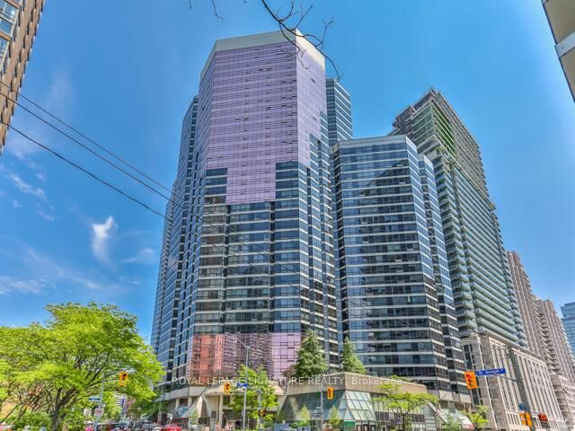 Property Photo:  1001 Bay Street 1007  ON M5S 3A6 
