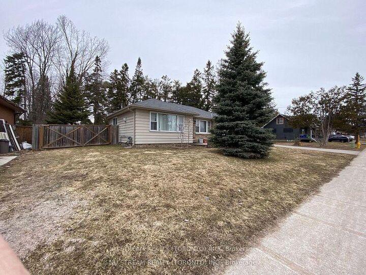 540 Big Bay Point Road — photo 1