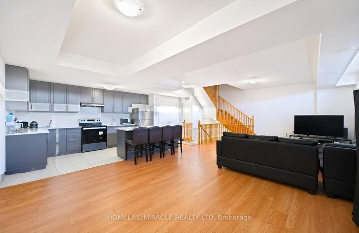 Property Photo: 415 Dougall Avenue ON L7C 2E9
