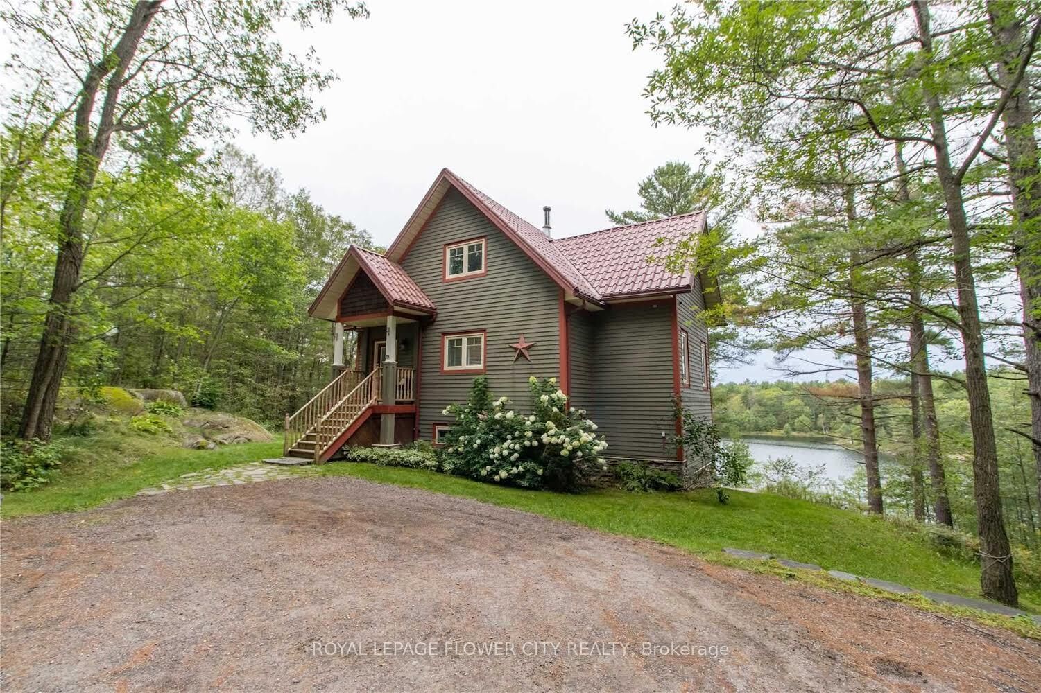 Photo de la propriété: 67 Regency Drive ON P2A 2W8