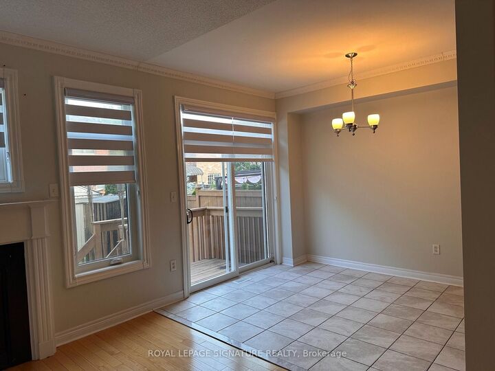 Property Photo:  2295 Rochester Circle S 10  ON L6M 5C9 