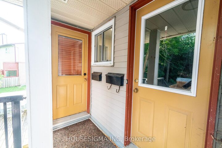 Property Photo:  106 Tanguay Court  ON K2L 3X8 