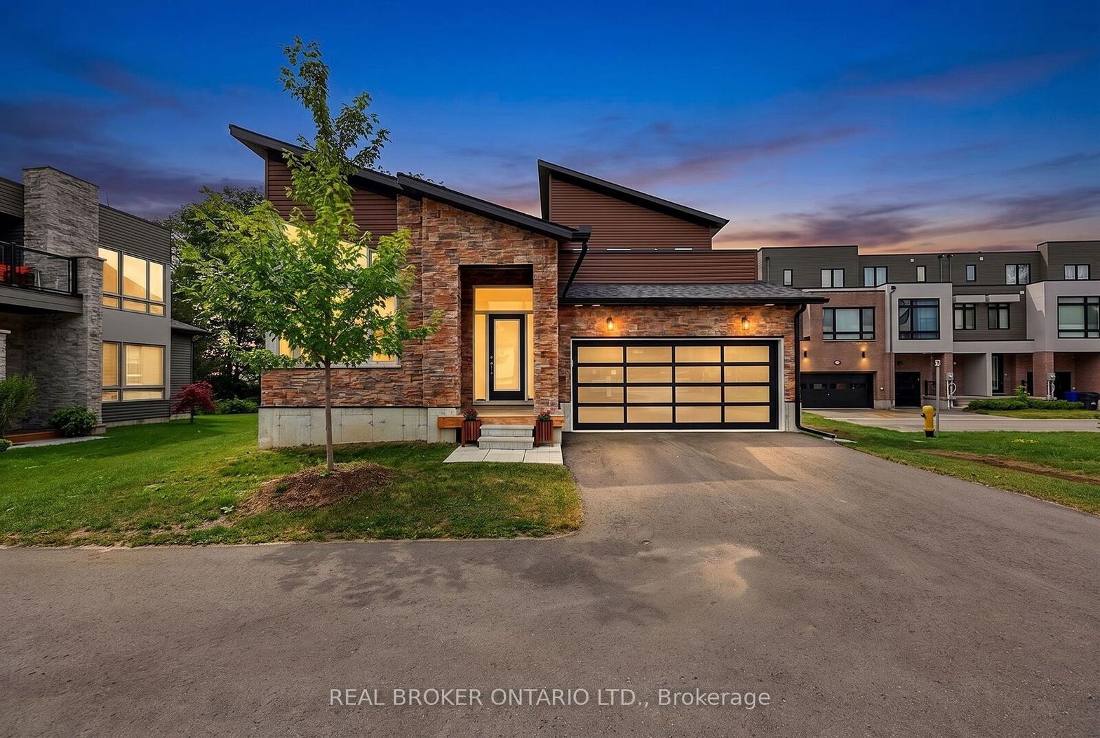 Property Photo: 134 Marina Village Drive ON L0K 1S0