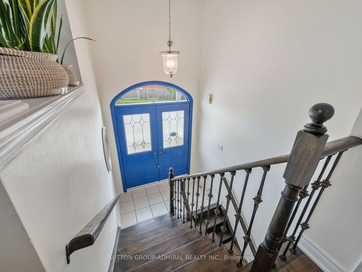 Property Photo:  119 Blackthorn Drive  ON L6A 3N2 