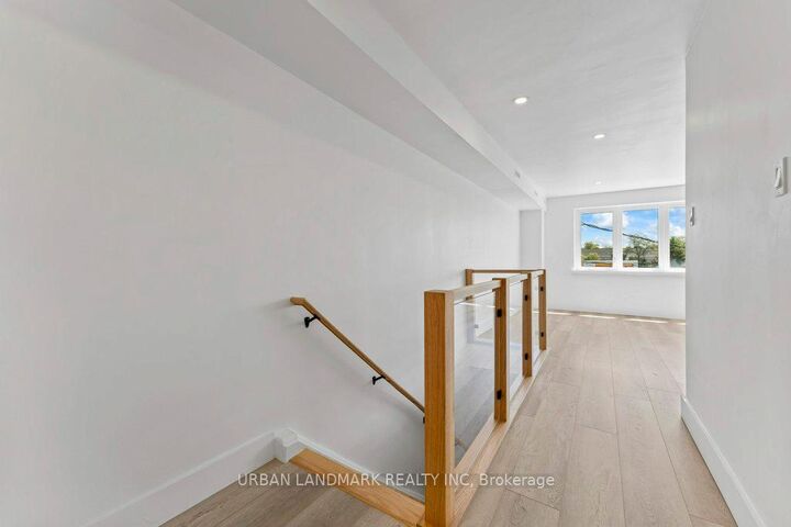 Property Photo:  2300 Keele Street A  ON M6M 3Z8 
