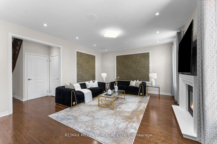 433 Mavrinac Boulevard — photo 1