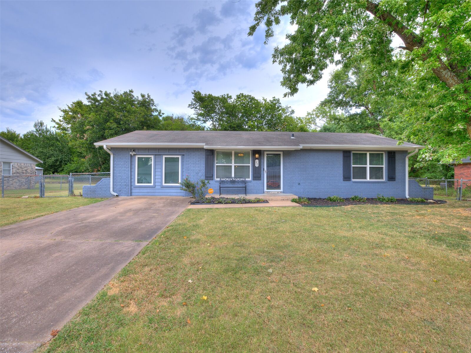 Property Photo: 22 Linda Street OK 74041