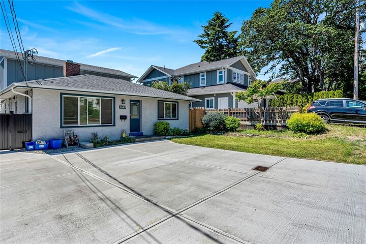 Property Photo: 1689 Kisber Ave BC V8P 2W5