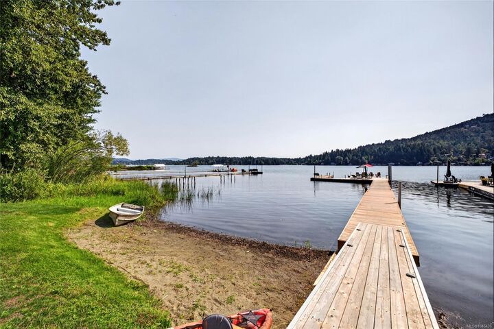 Property Photo: 2307 Stevenson Rd BC V0R 2W0