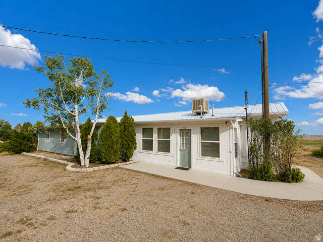 Property Photo:  910 E Clawson Bench Rd  UT 84516 