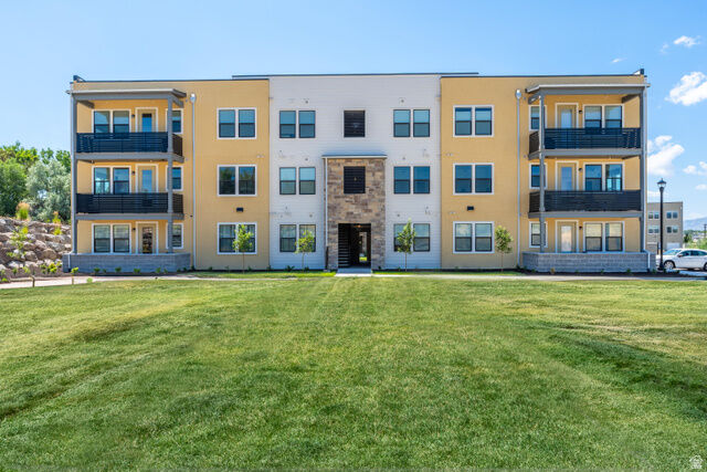 Property Photo: 718 W W Blue Magic Ln S S203 UT 84047