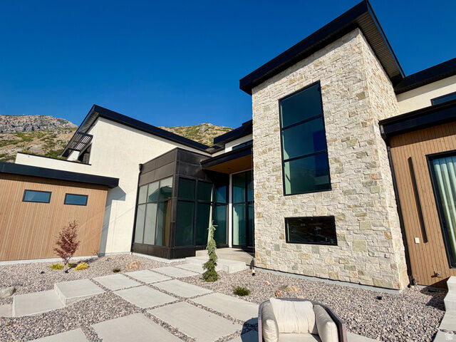 Property Photo:  1190 N Sagewood Ln  UT 84004 