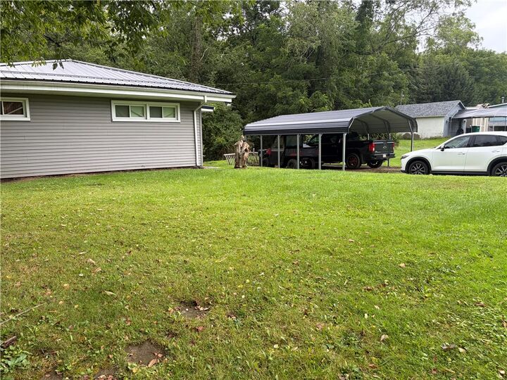 Property Photo: 2301 Graceland Rd PA 16105