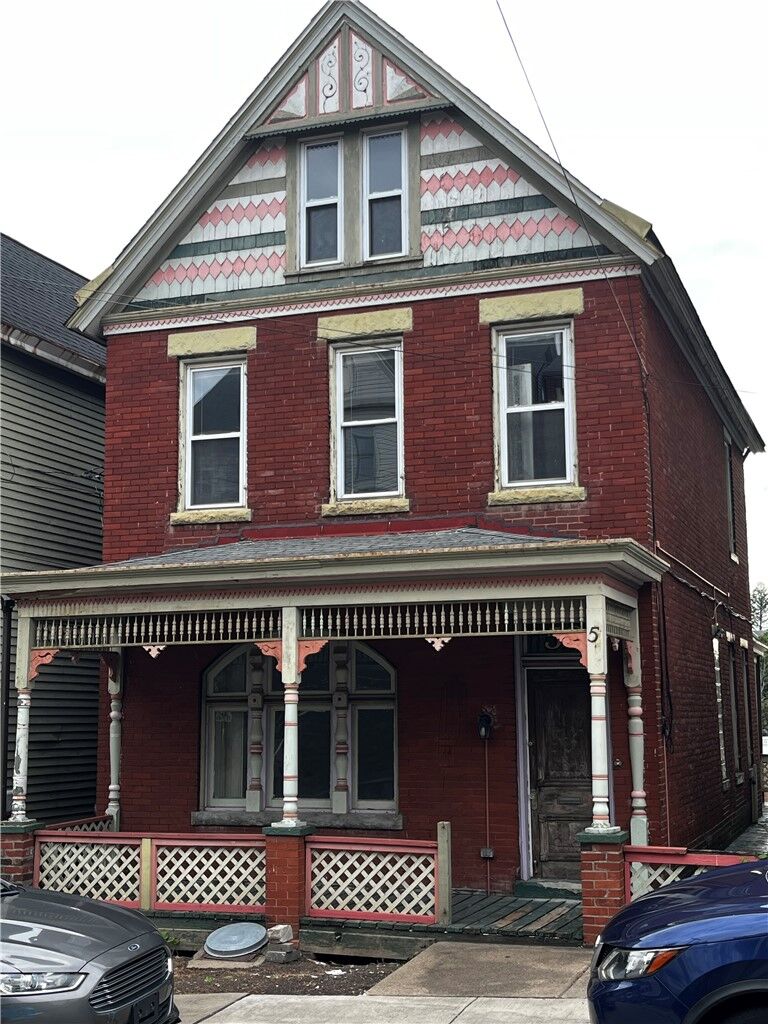 Property Photo: 58 Greenbush St PA 15211
